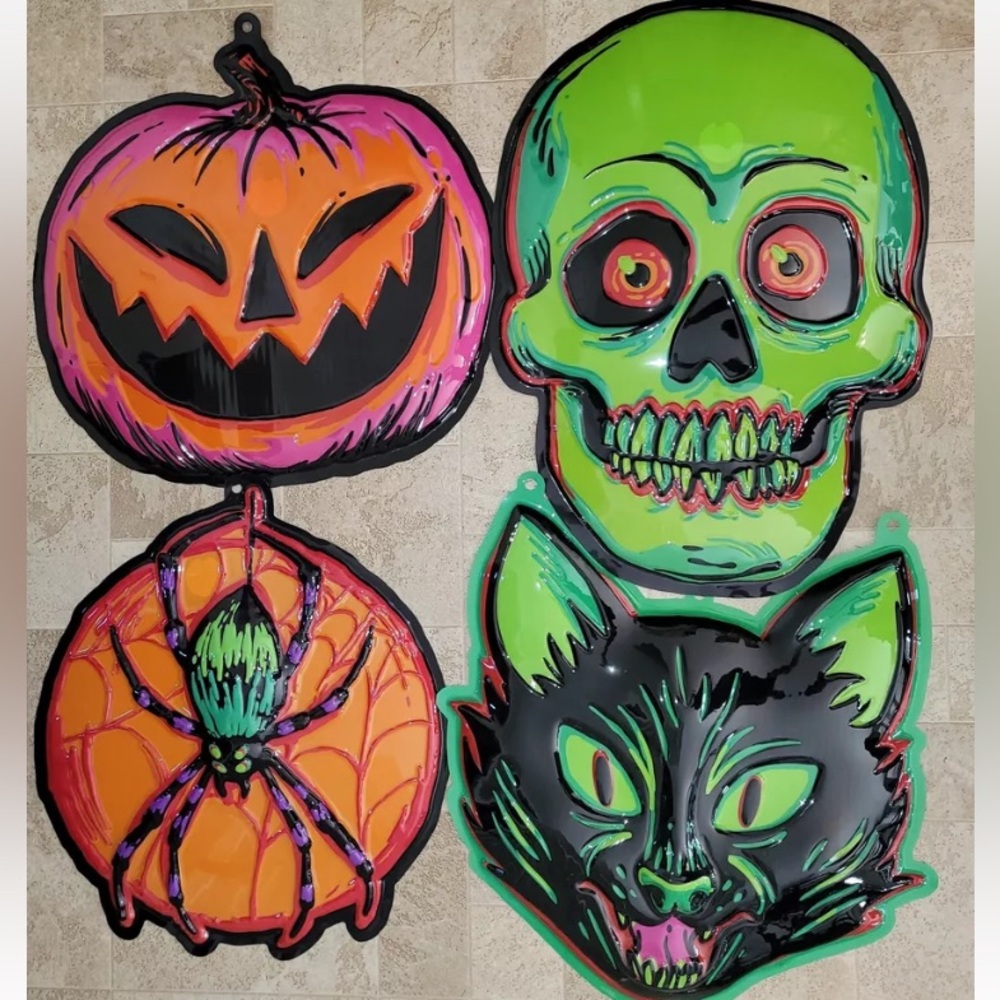 4 Halloween Hyde & Eek Neon Wall Decor Spider Skull Pumpkin Cat Vintage Style
